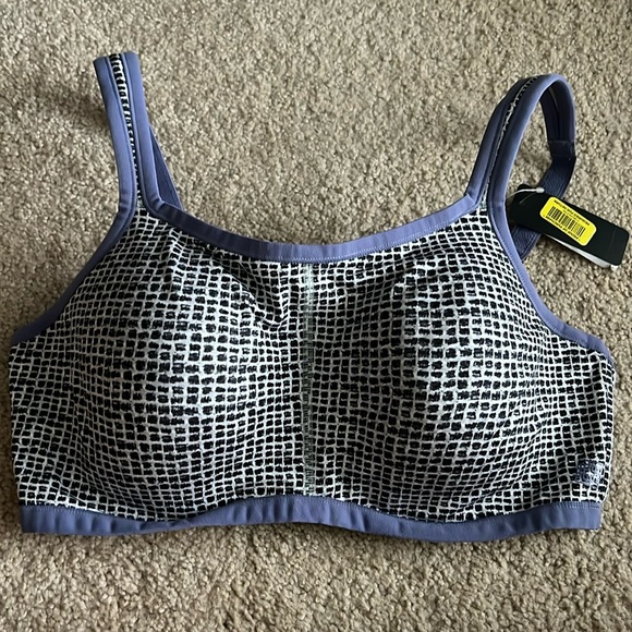 Natori Sports Bra - Picture 1 of 5